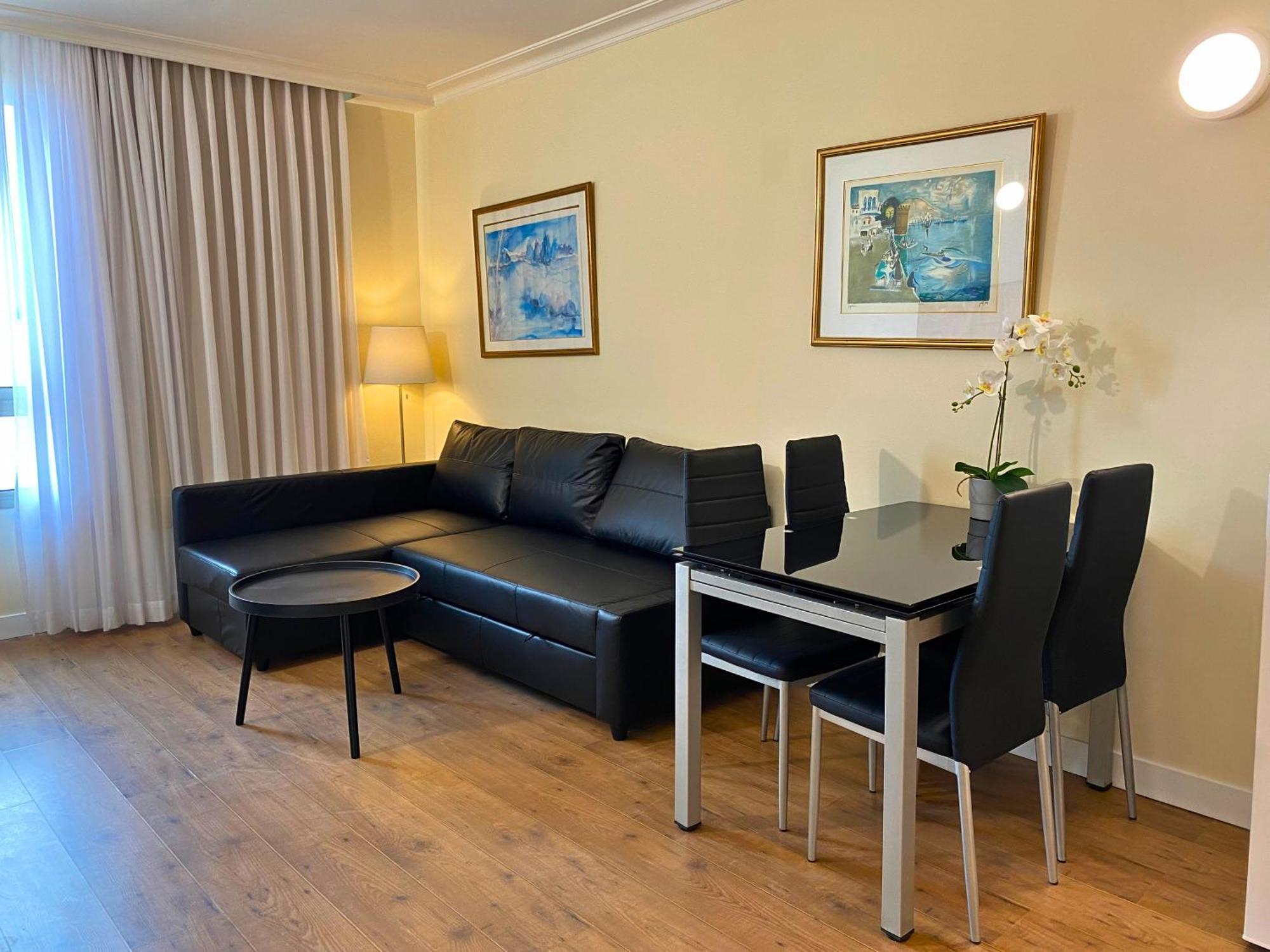 Almog Beach Apartments מגדלי חוף הכרמל חיפה Exterior photo
