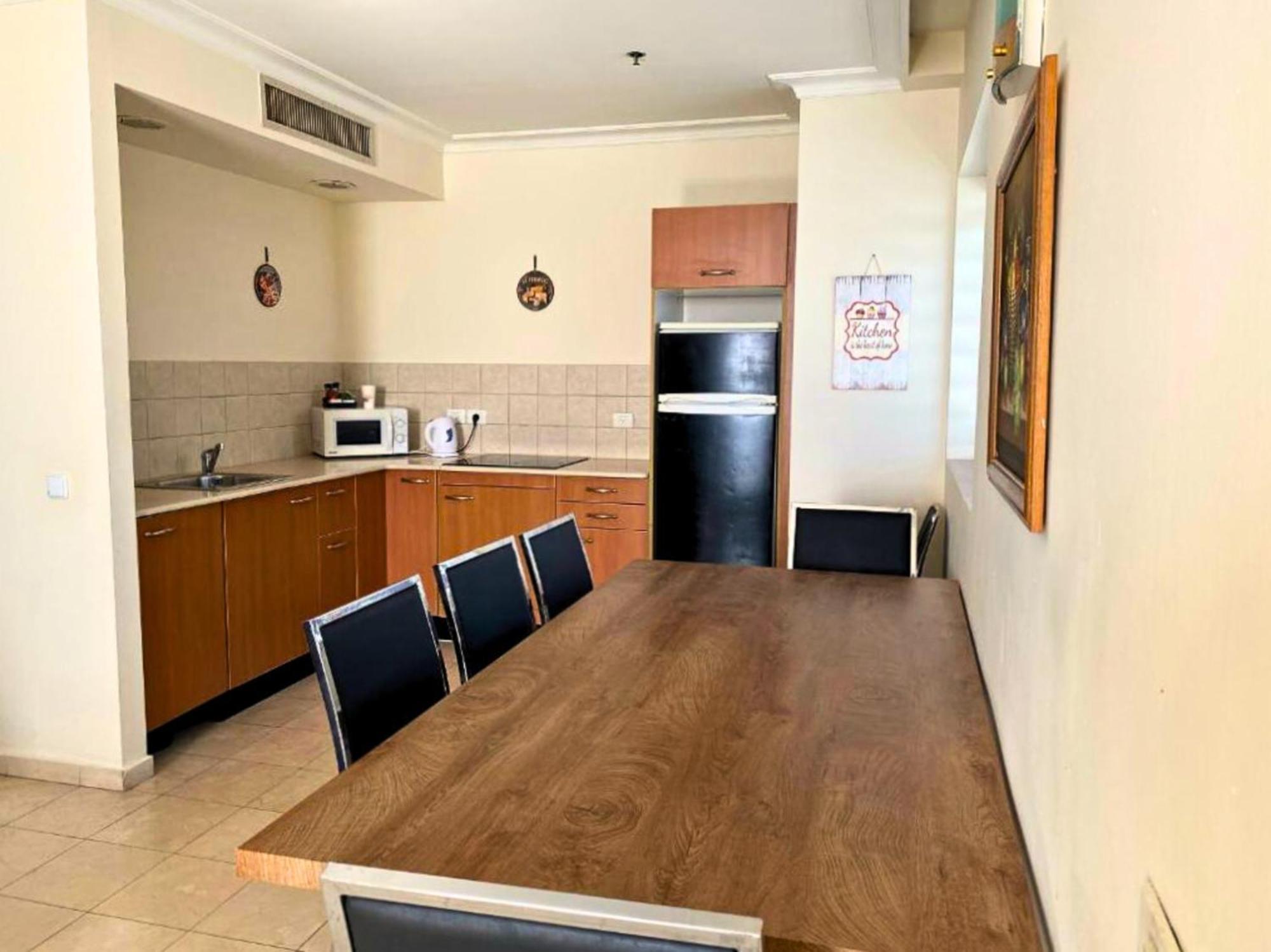 Almog Beach Apartments מגדלי חוף הכרמל חיפה Exterior photo